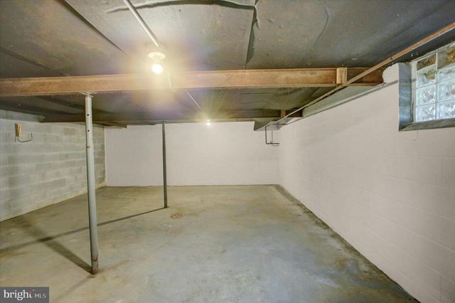 18514 INDIAN COTTAGE RD, Hagerstown, MD 21742