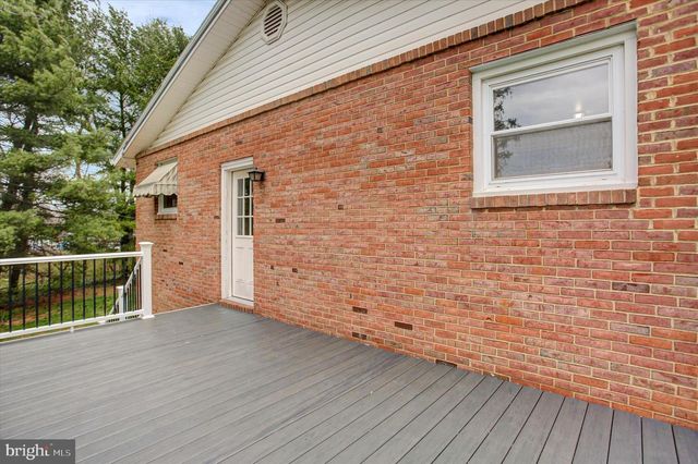 18514 INDIAN COTTAGE RD, Hagerstown, MD 21742