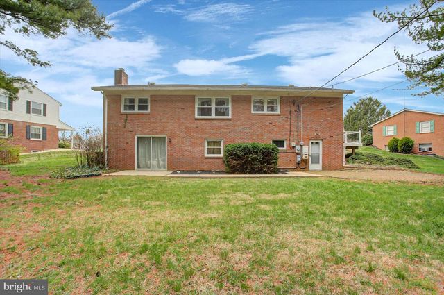 18514 INDIAN COTTAGE RD, Hagerstown, MD 21742