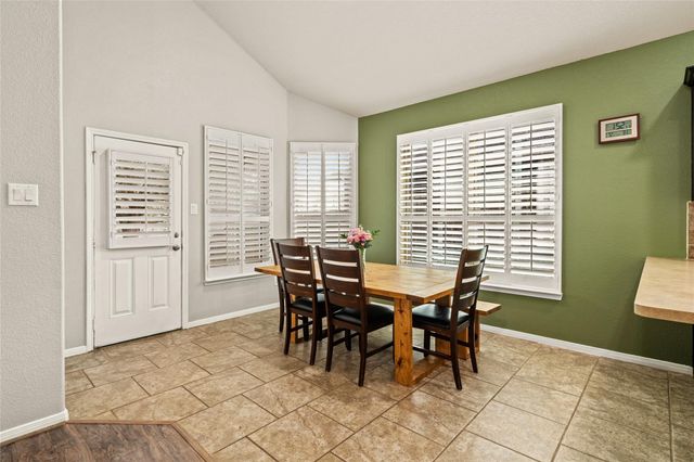 8016 N Tarrytown Crossing Dr, Conroe, TX 77304