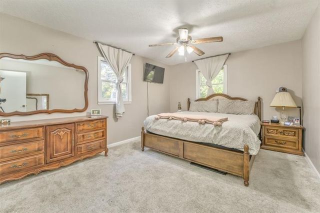 111 Sylvan Drive, Calhoun, GA 30701