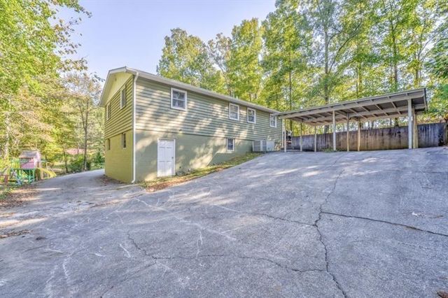 111 Sylvan Drive, Calhoun, GA 30701