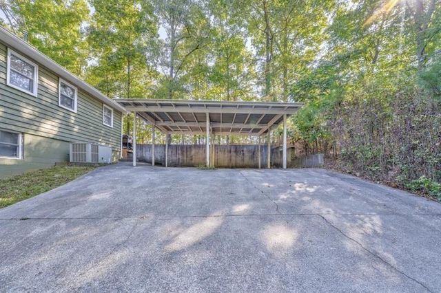 111 Sylvan Drive, Calhoun, GA 30701