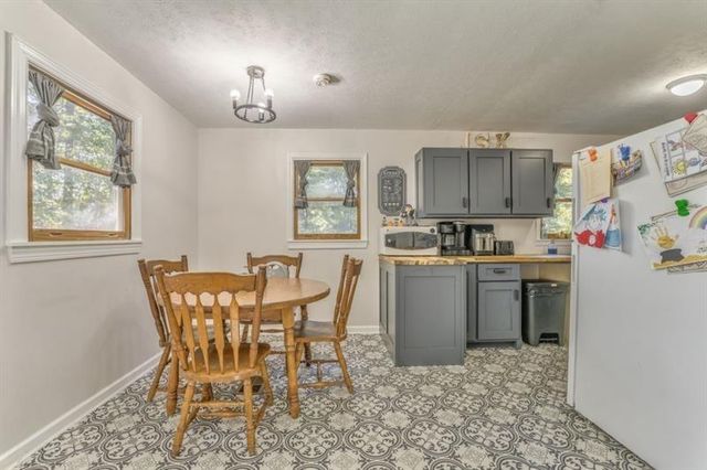 111 Sylvan Drive, Calhoun, GA 30701