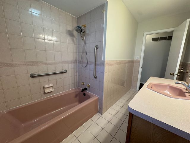 1106 Frederick Street, Joliet, IL 60435