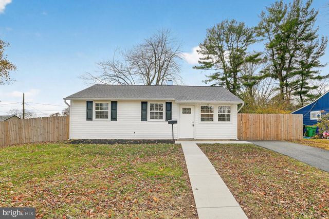 5 GLEN AVE, New Castle, DE 19720
