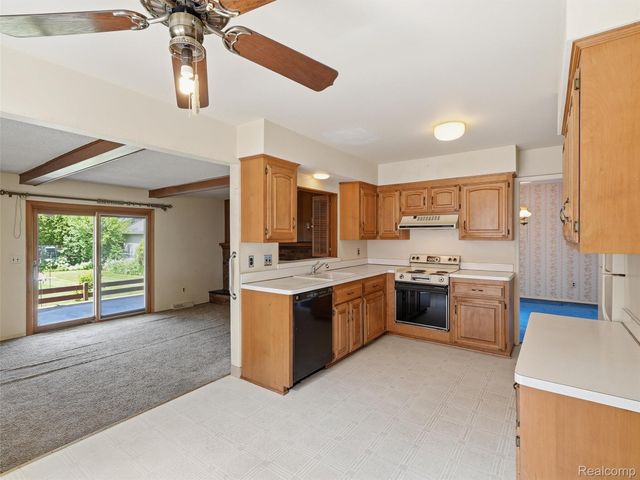 2009 Linwood Avenue, Royal Oak, MI 48073