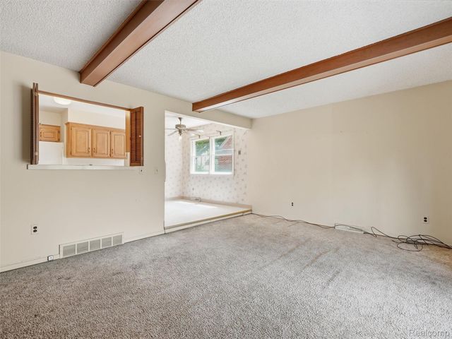2009 Linwood Avenue, Royal Oak, MI 48073
