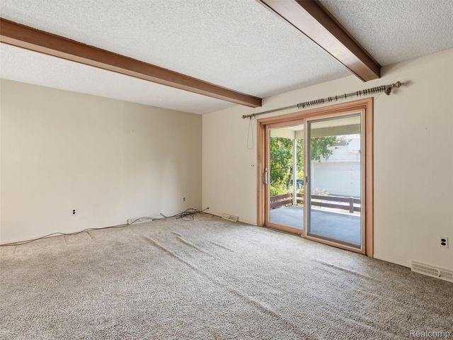 2009 Linwood Avenue, Royal Oak, MI 48073