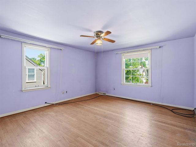 2009 Linwood Avenue, Royal Oak, MI 48073