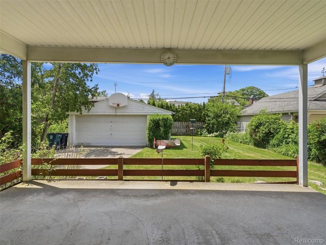 2009 Linwood Avenue, Royal Oak, MI 48073