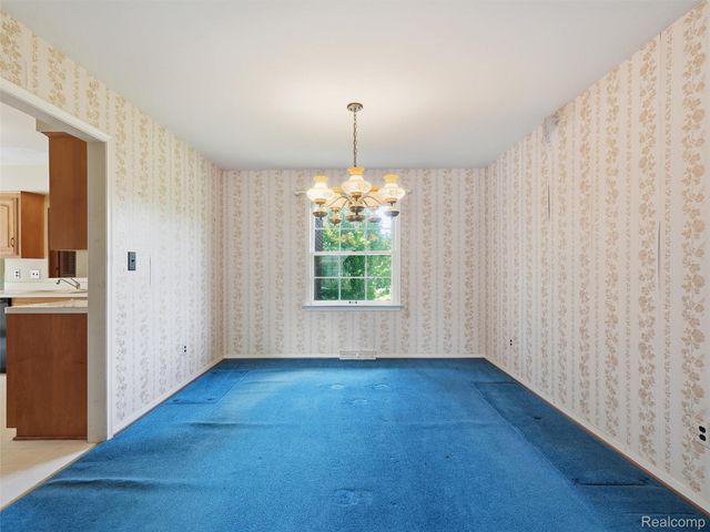 2009 Linwood Avenue, Royal Oak, MI 48073