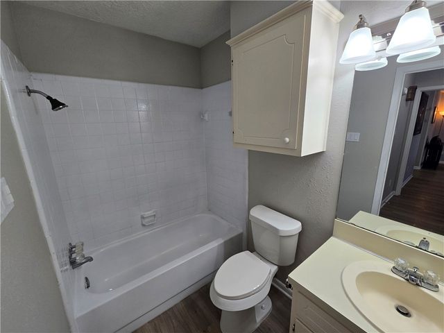 3103 Bluestem Drive, College Station, TX 77845