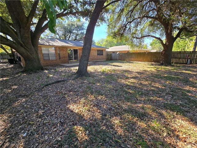 3103 Bluestem Drive, College Station, TX 77845