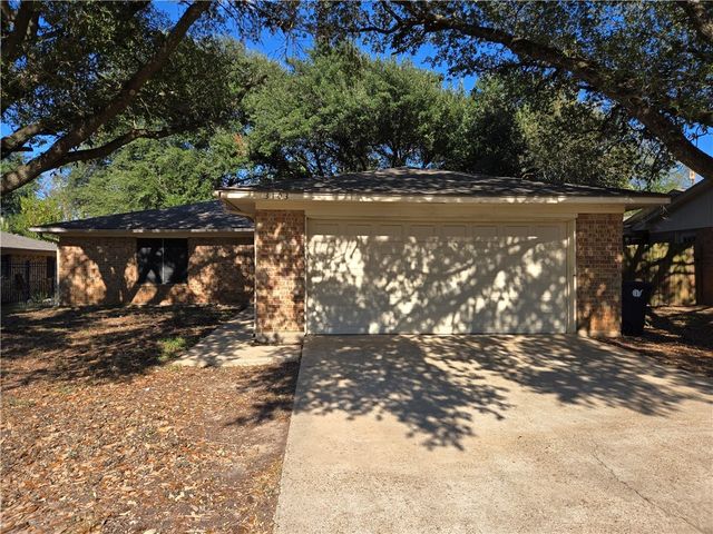 3103 Bluestem Drive, College Station, TX 77845