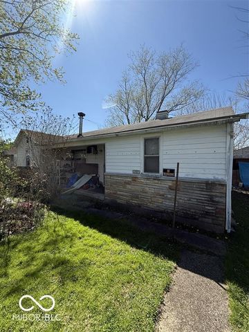 7276 N Green Meadows Estate, Fairland, IN 46126