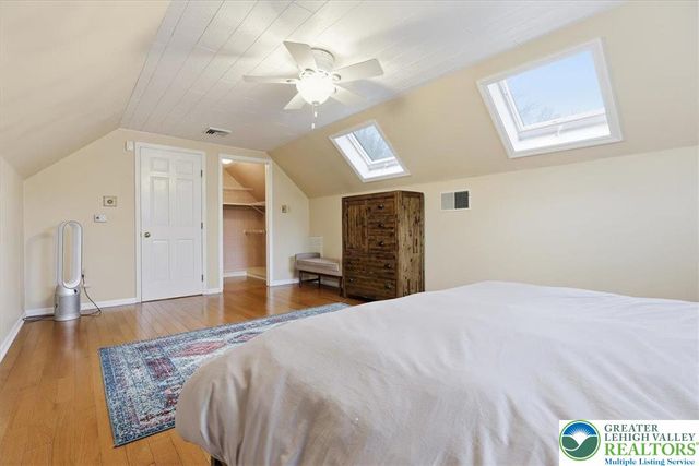 128 Stoneleigh Drive, East Stroudsburg, PA 18301