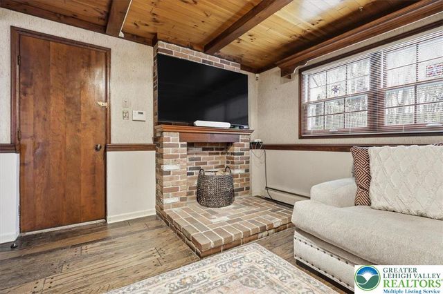 128 Stoneleigh Drive, East Stroudsburg, PA 18301