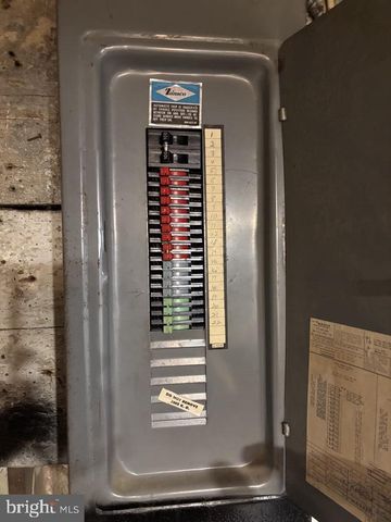 621 LAKE ST, Lancaster, PA 17603