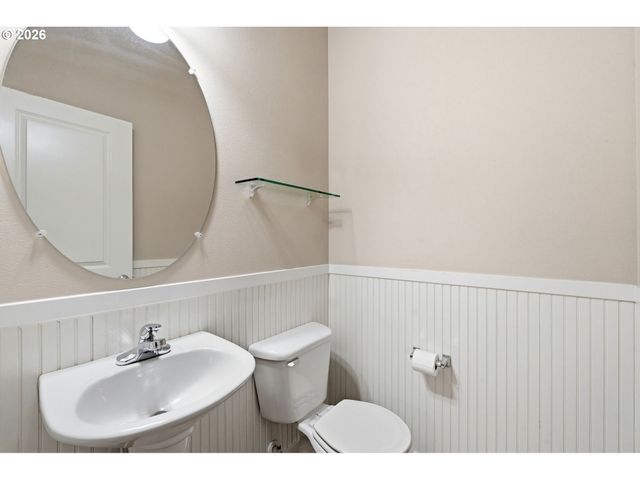 10438 Sw AKILEAN Ter, Portland, OR 97223