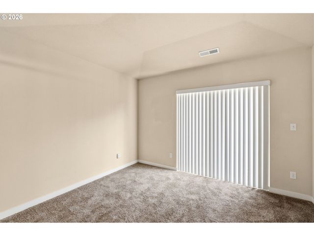10438 Sw AKILEAN Ter, Portland, OR 97223
