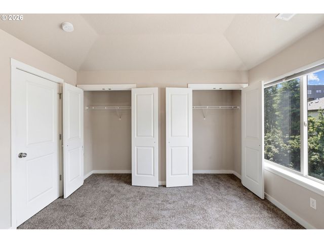 10438 Sw AKILEAN Ter, Portland, OR 97223