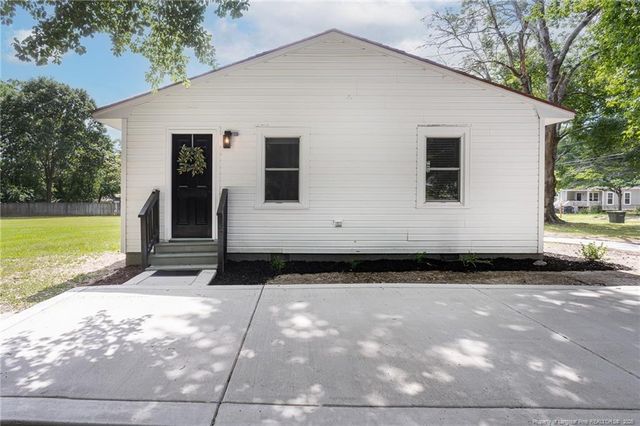 5307 Cherry Lane, Fayetteville, NC 28304
