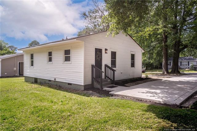 5307 Cherry Lane, Fayetteville, NC 28304