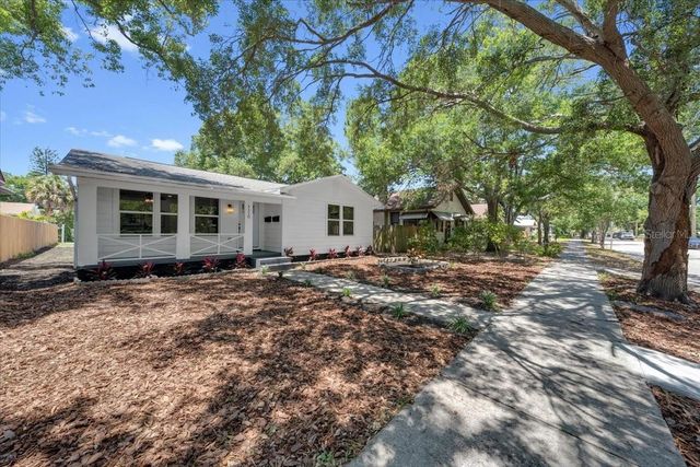 1110 12TH STREET N, St Petersburg, FL 33705