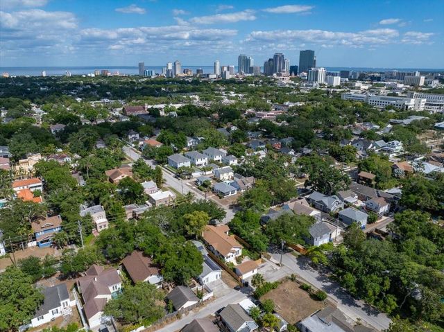1110 12TH STREET N, St Petersburg, FL 33705