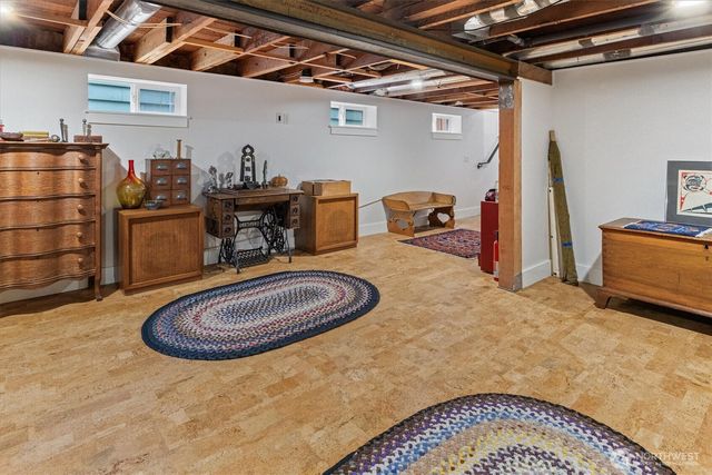 6553 21st Avenue NW, Seattle, WA 98117