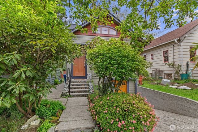 6553 21st Avenue NW, Seattle, WA 98117