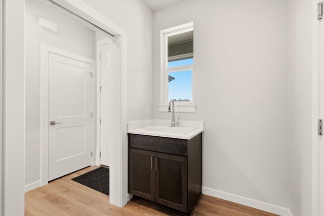 1235 N High Desert Dr, Deer Park, WA 99006