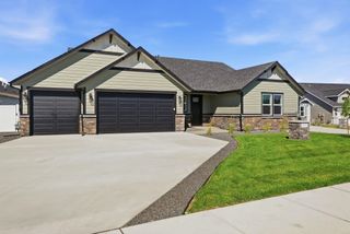 1235 N High Desert Dr, Deer Park, WA 99006