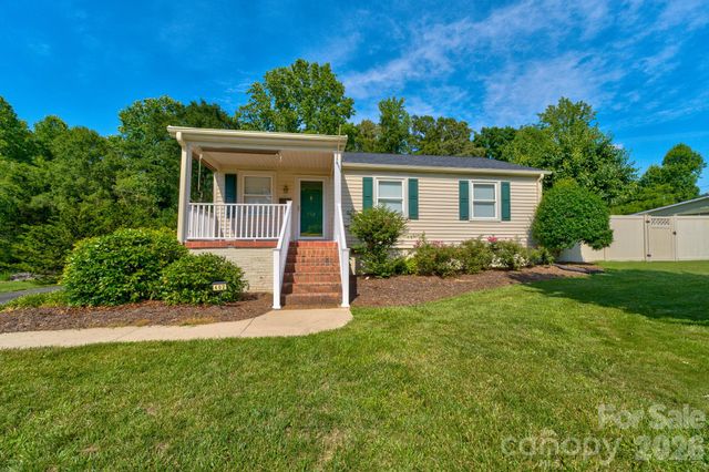 402 N Houser Street, Cherryville, NC 28021