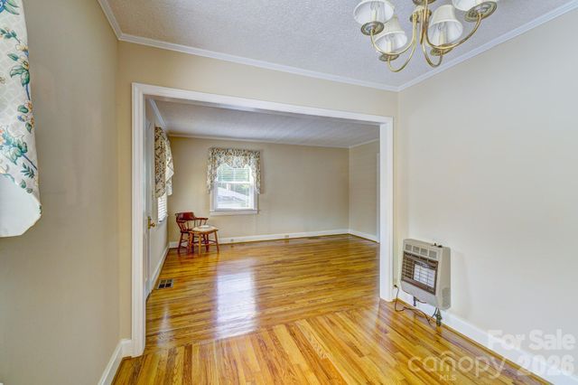 402 N Houser Street, Cherryville, NC 28021