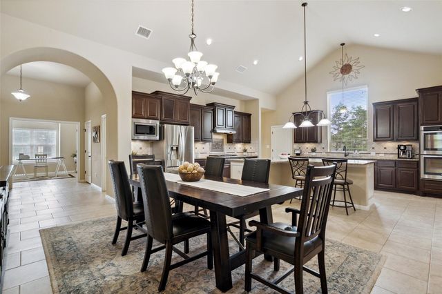 164 Abamillo DR, Bastrop, TX 78602