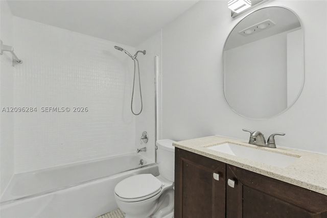 4700 Washington St 502, Hollywood, FL 33021