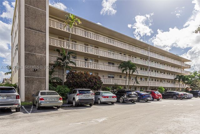 4700 Washington St 502, Hollywood, FL 33021