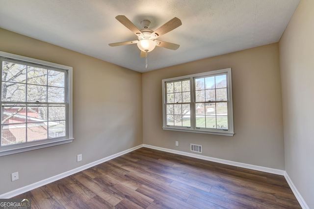 4461 S Roberts Drive, Sugar Hill, GA 30518