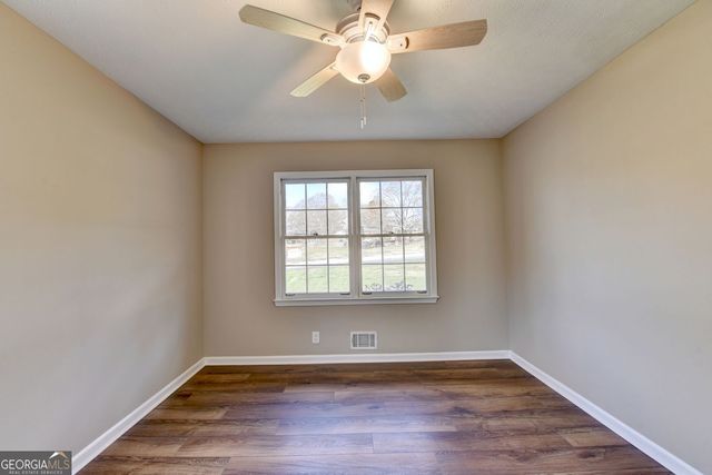 4461 S Roberts Drive, Sugar Hill, GA 30518