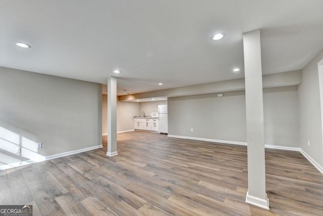 4461 S Roberts Drive, Sugar Hill, GA 30518