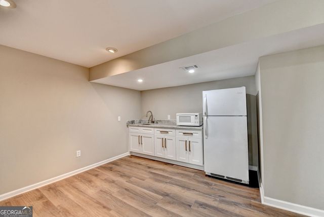 4461 S Roberts Drive, Sugar Hill, GA 30518