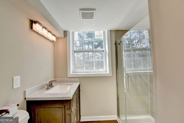 4461 S Roberts Drive, Sugar Hill, GA 30518