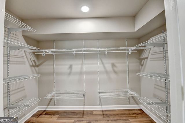 4461 S Roberts Drive, Sugar Hill, GA 30518