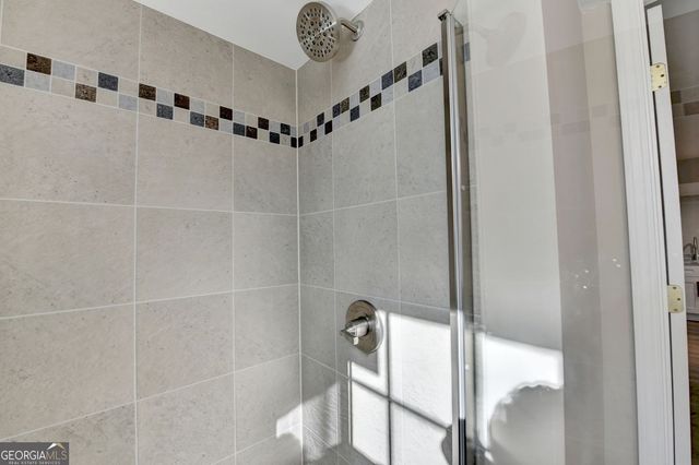 4461 S Roberts Drive, Sugar Hill, GA 30518