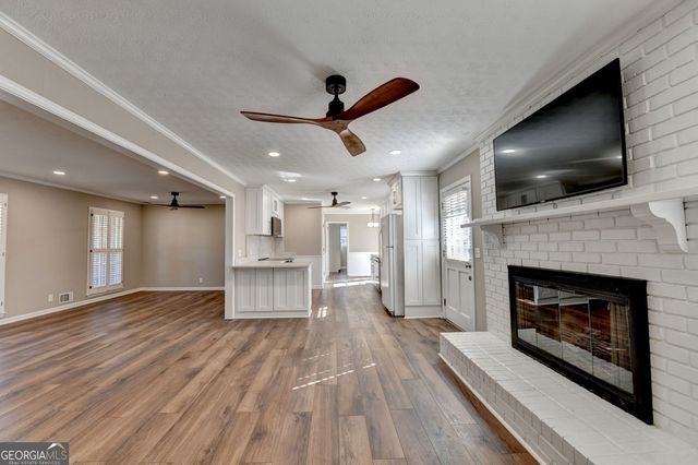 4461 S Roberts Drive, Sugar Hill, GA 30518