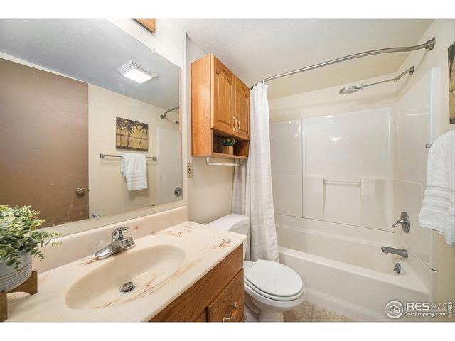 2468 Chama Ct, Loveland, CO 80538