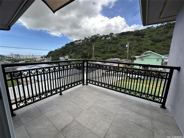 2763 Booth Road, Honolulu, HI 96813