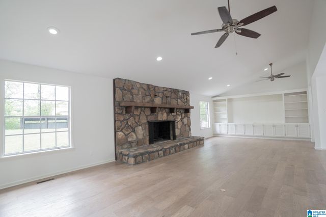 520 JULIANNE DRIVE, Leeds, AL 35094